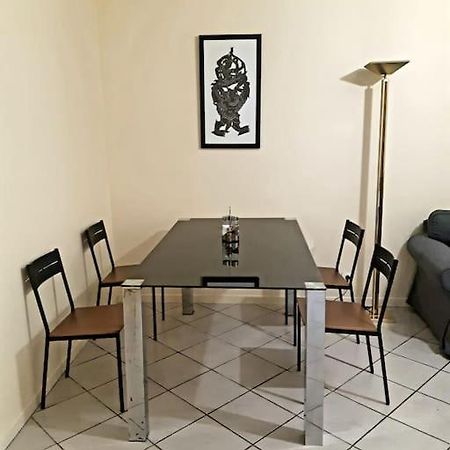 דירות ויטרי-סור-סיין Cozy Place Close To Paris מראה חיצוני תמונה